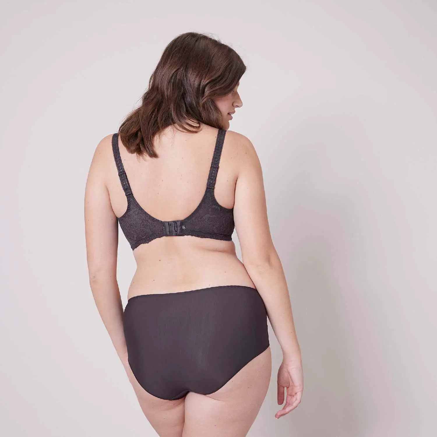 Simone Pérèle - Culotte Taille Haute Victoire Noir | Dessous Chics Simone Pérèle - Culotte Taille Haute Victoire Noir | Dessous Chics