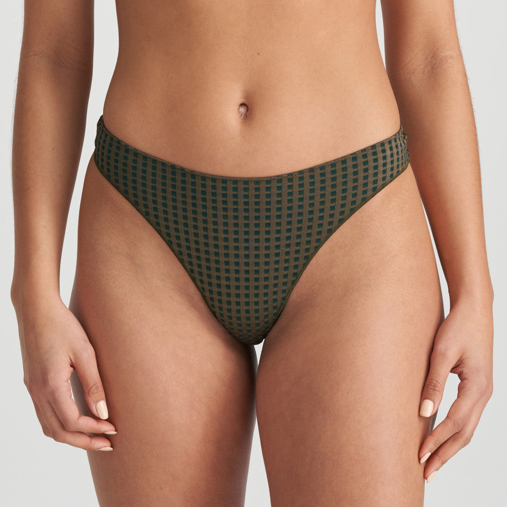 String Aimée L Modèle Joie Taille 46 - Dentelle Noire, Neuf Avec étiquettes